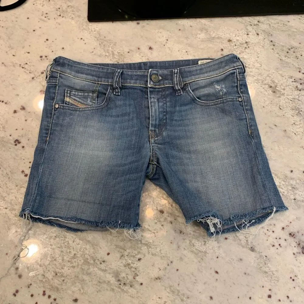 Diesel Jeans YBO Cut Off Shorts sz 27